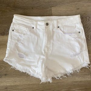 Lulu’s White Shorts